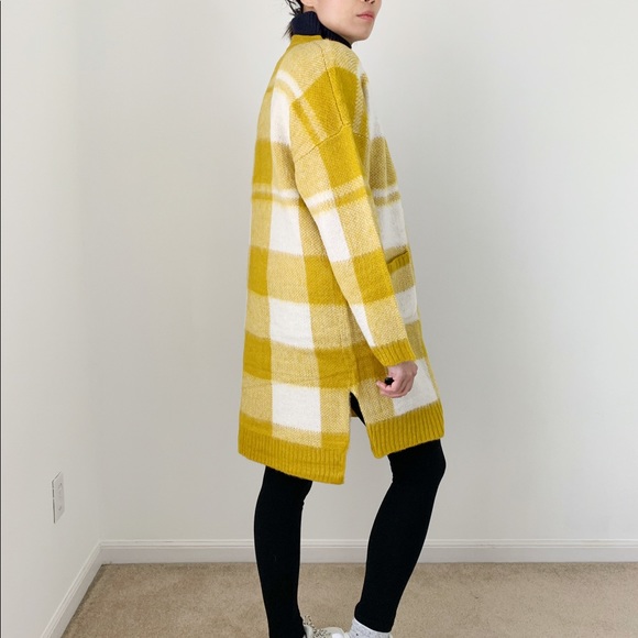 FUZZY BUFFALO PLAID LONG SWEATER CARDIGAN - WITH POCKETS - Picture 7 of 9